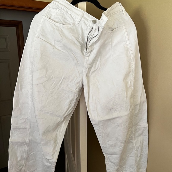 Pilcro White Barrel Jeans - Picture 2 of 2